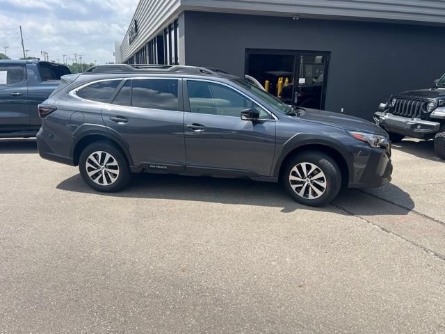 Certified 2024 Subaru Outback Premium AWD/4WD image 2
