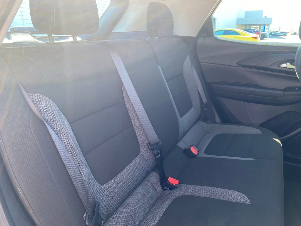 Used 2021 Chevrolet TrailBlazer LS FWD image 23