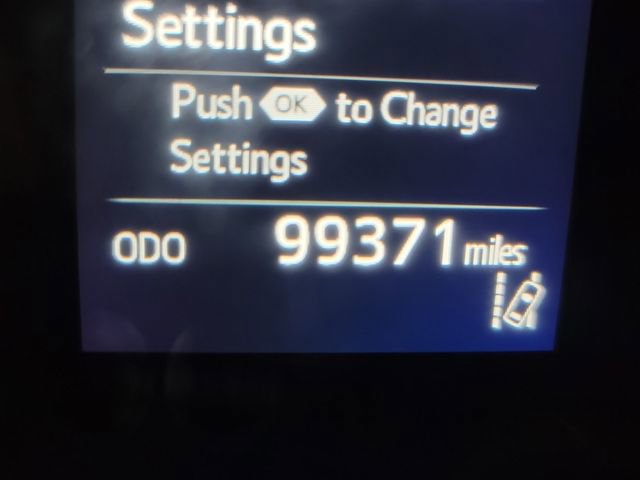 Used 2018 Toyota Camry SE FWD image 13