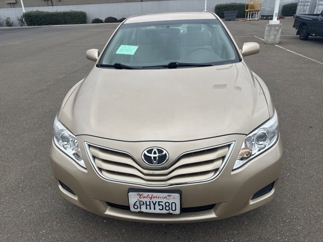 Used 2010 Toyota Camry image 4