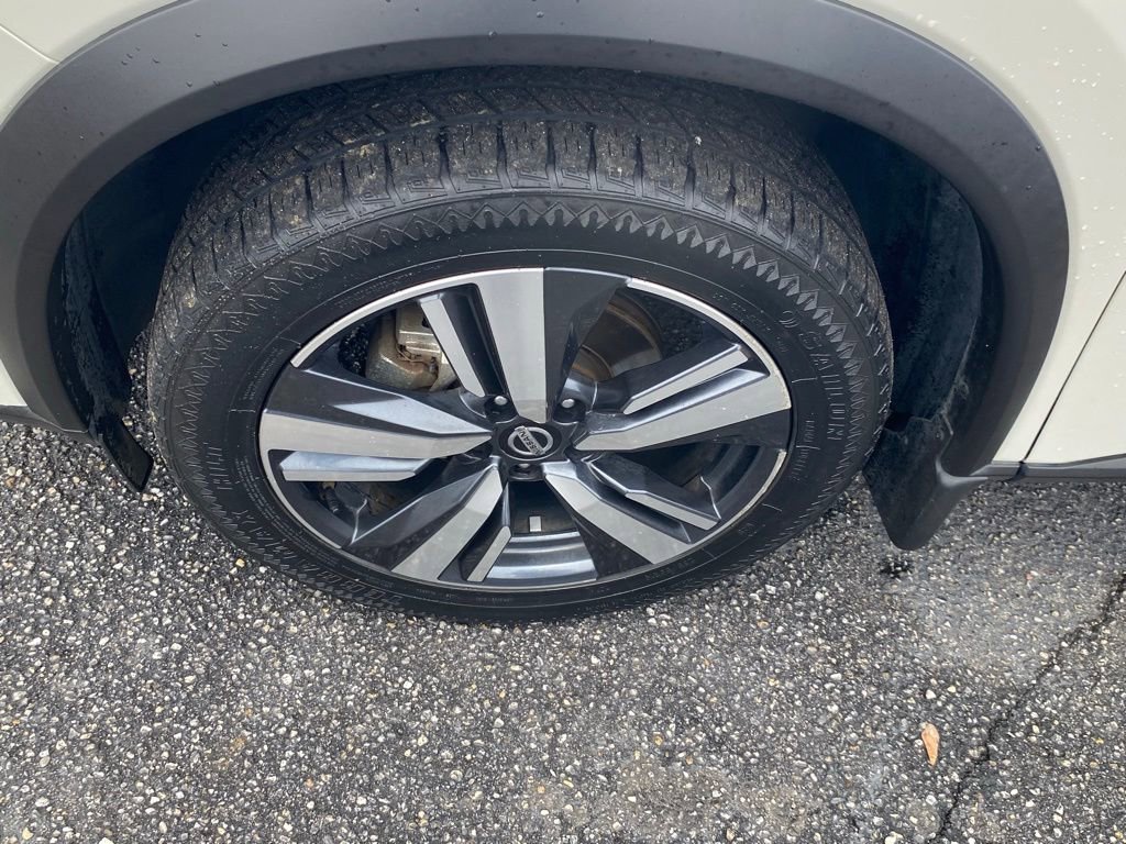 Used 2021 Nissan Rogue Platinum AWD/4WD image 17