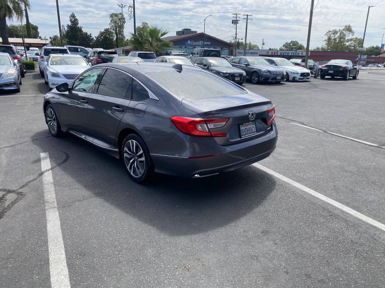 Used 2018 Honda Accord EX-L image 4