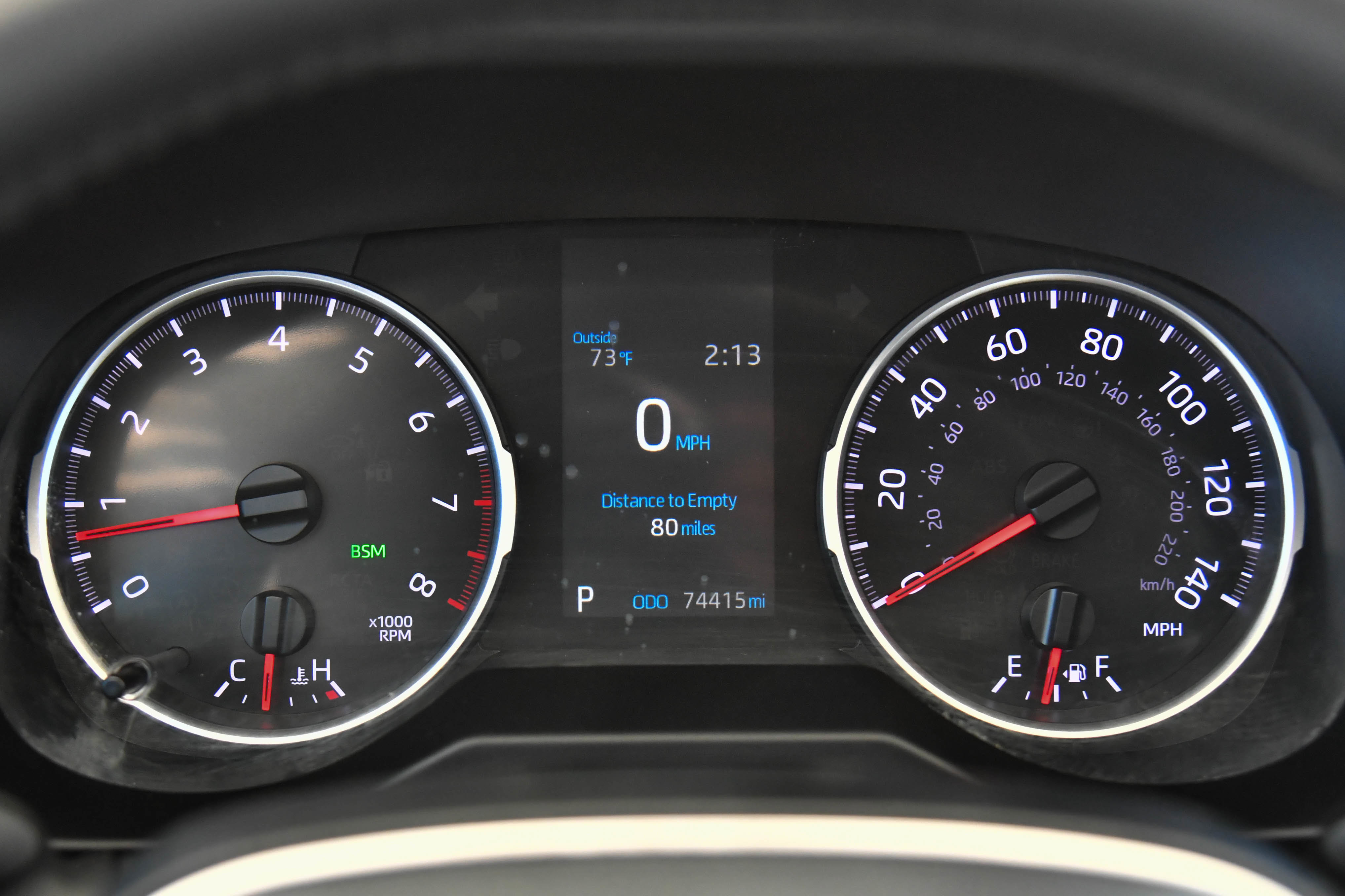 Used 2020 Toyota RAV4 XLE Premium FWD image 28