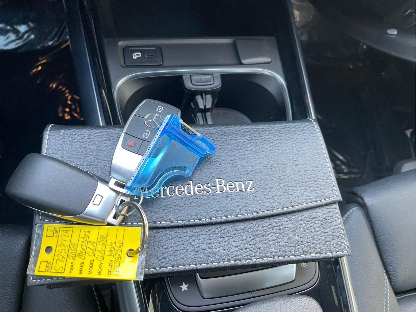 Used 2022 Mercedes-Benz GLA 250 4MATIC image 14