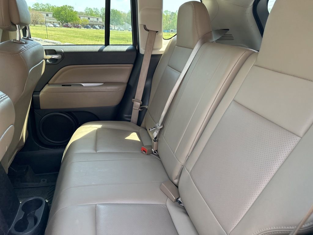 Used 2016 Jeep Compass High Altitude image 12