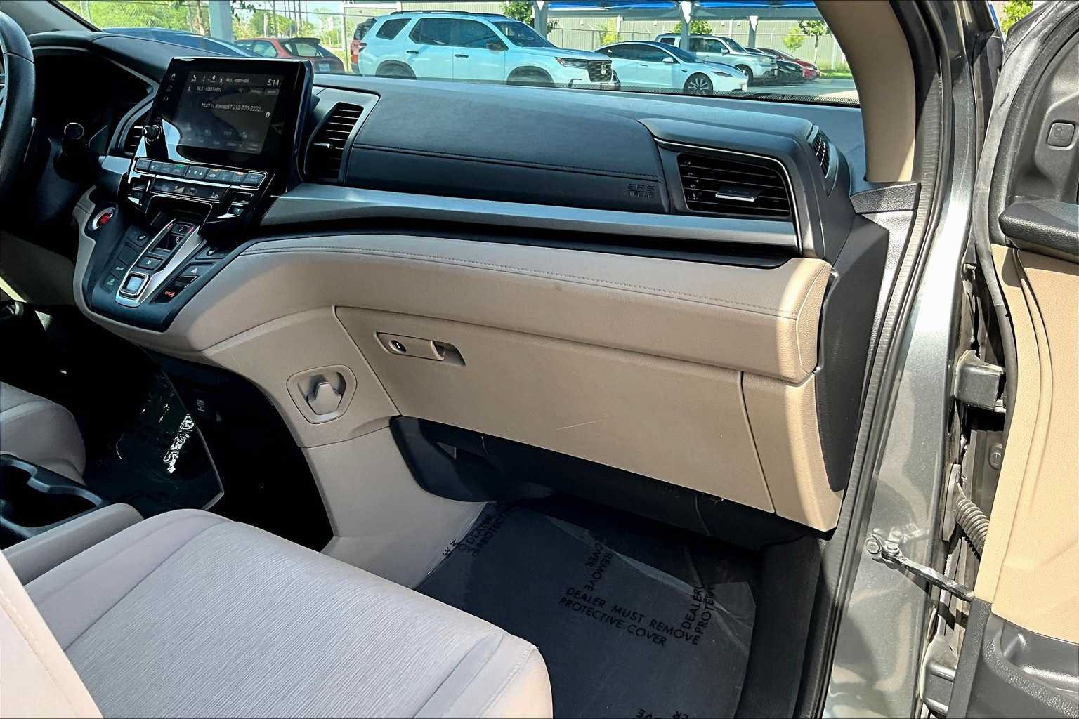 Used 2018 Honda Odyssey EX image 18