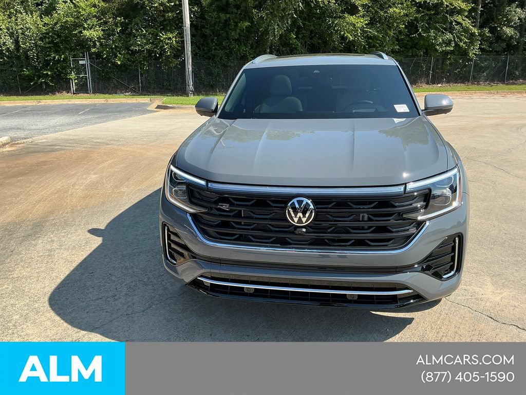 Used 2026 Volkswagen Atlas Cross Sport SEL Premium R-Line AWD/4WD image 2