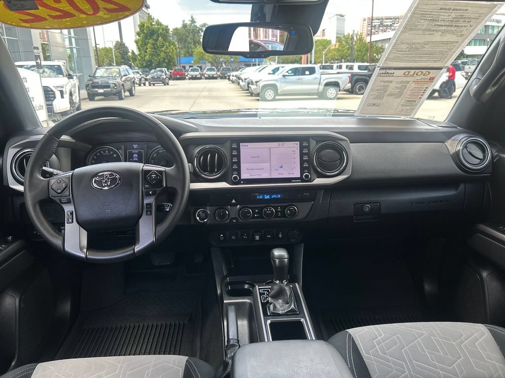 Certified 2022 Toyota Tacoma TRD Off-Road w/ Technology Package AWD/4WD image 12