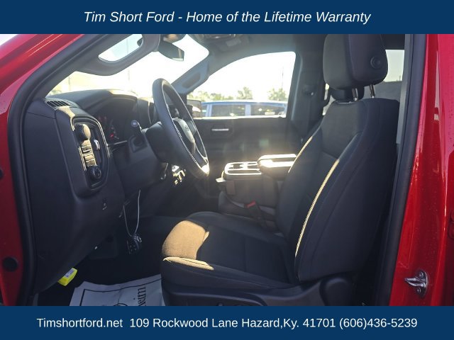 Used 2024 Chevrolet Silverado 1500 Custom Trail Boss AWD/4WD image 5