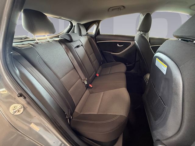 Used 2017 Hyundai Elantra GT FWD image 18