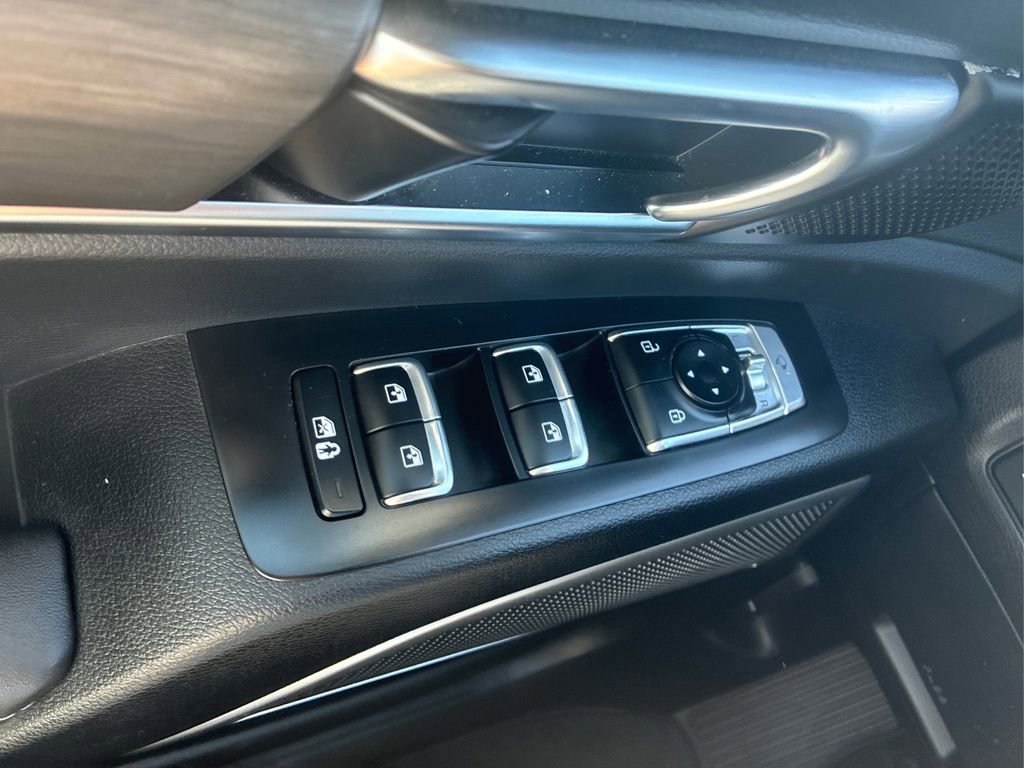 Used 2023 Kia Telluride EX X-Line AWD/4WD image 32