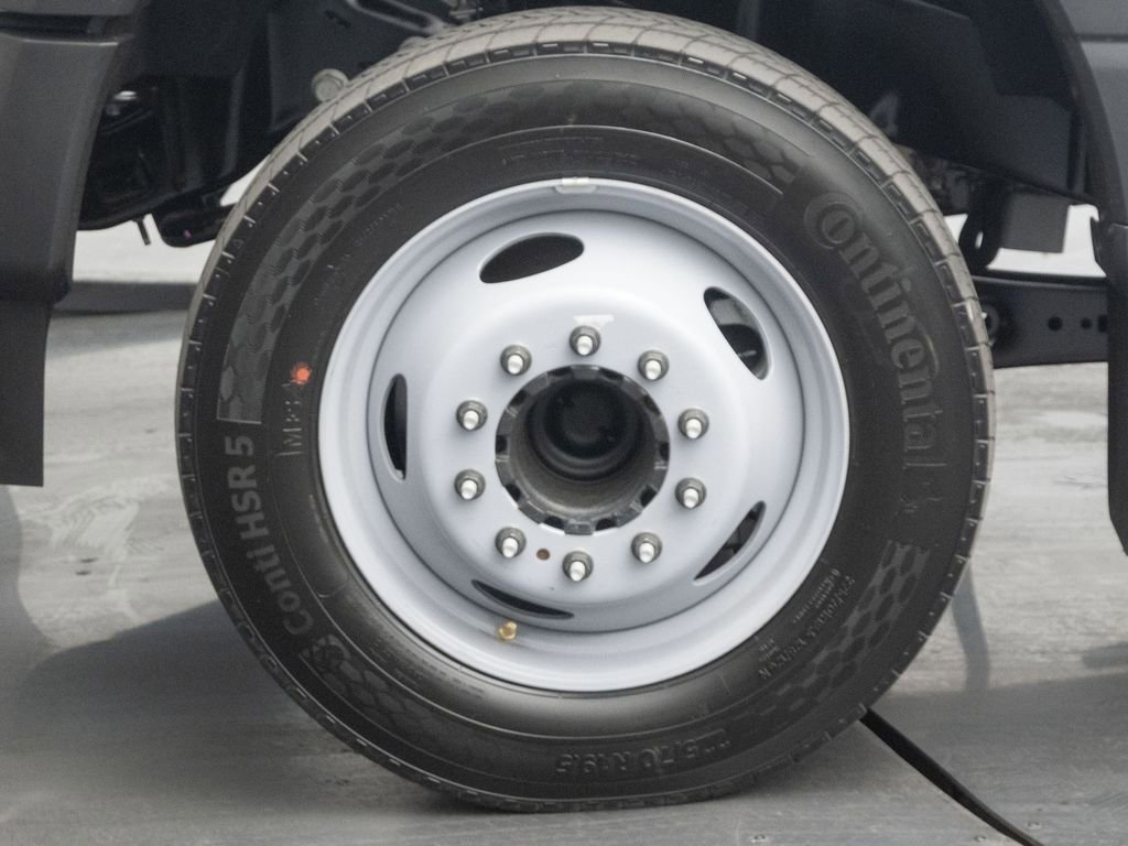 New 2026 Ford F550 2WD SuperCab Super Duty image 23