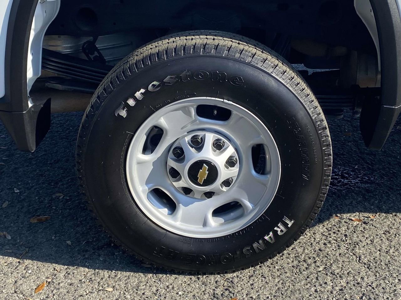 Used 2024 Chevrolet Silverado 2500 W/T w/ WT Convenience Package image 7