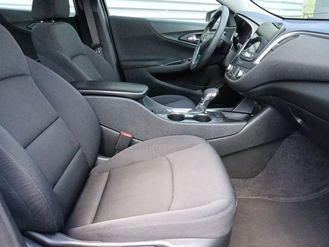 Used 2024 Chevrolet Malibu LT FWD image 30