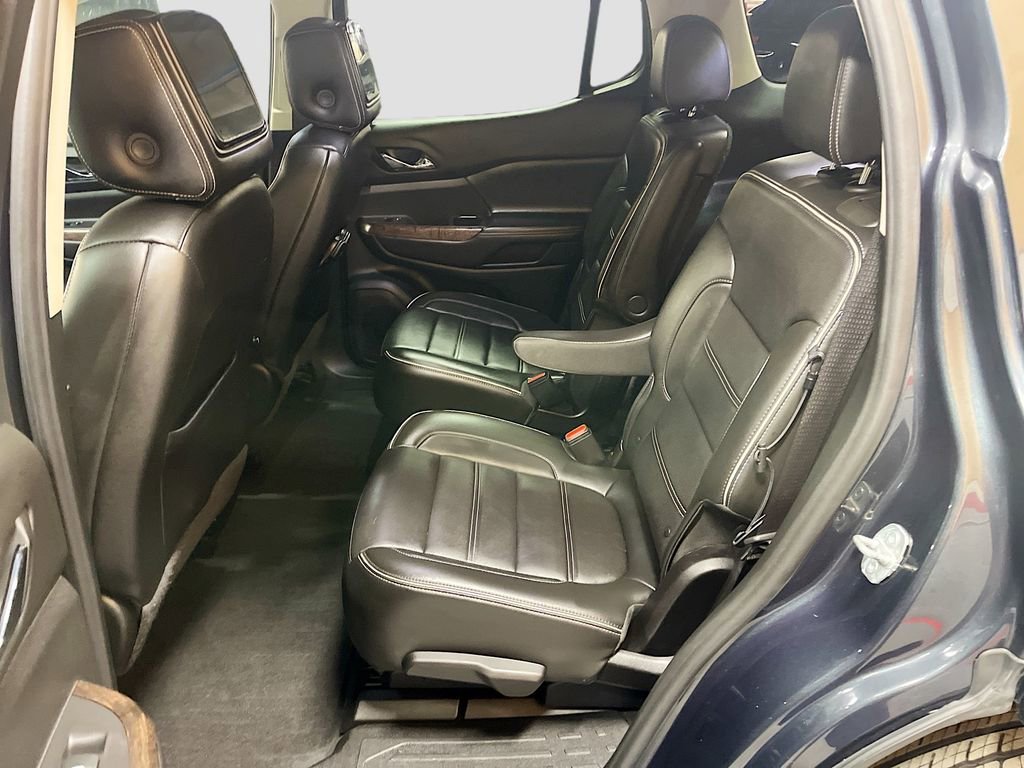 Used 2021 GMC Acadia Denali w/ Denali Technology Package AWD/4WD image 26