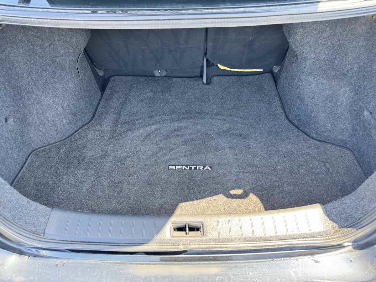 Used 2013 Nissan Sentra SR w/ Driver Pkg FWD image 24