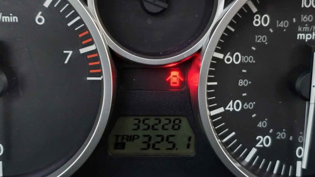 Used 2008 MAZDA MX-5 Miata Grand Touring w/ Premium Pkg image 10