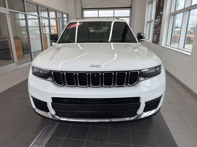 Used 2024 Jeep Grand Cherokee L Limited w/ Luxury Tech Group II AWD/4WD image 2
