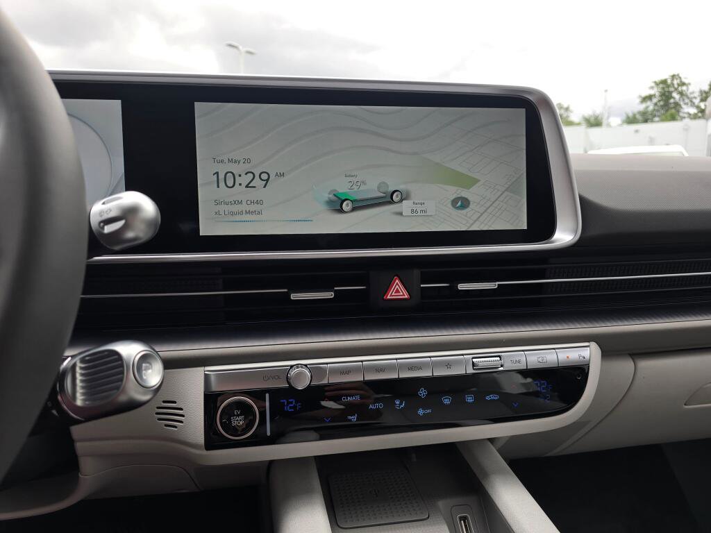 New 2025 Hyundai Ioniq 6 SEL image 20