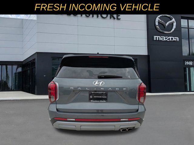 Used 2025 Hyundai Palisade Limited image 4