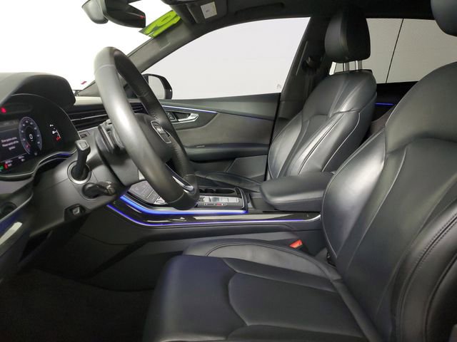 Used 2019 Audi Q8 Prestige w/ Luxury Package AWD/4WD image 22