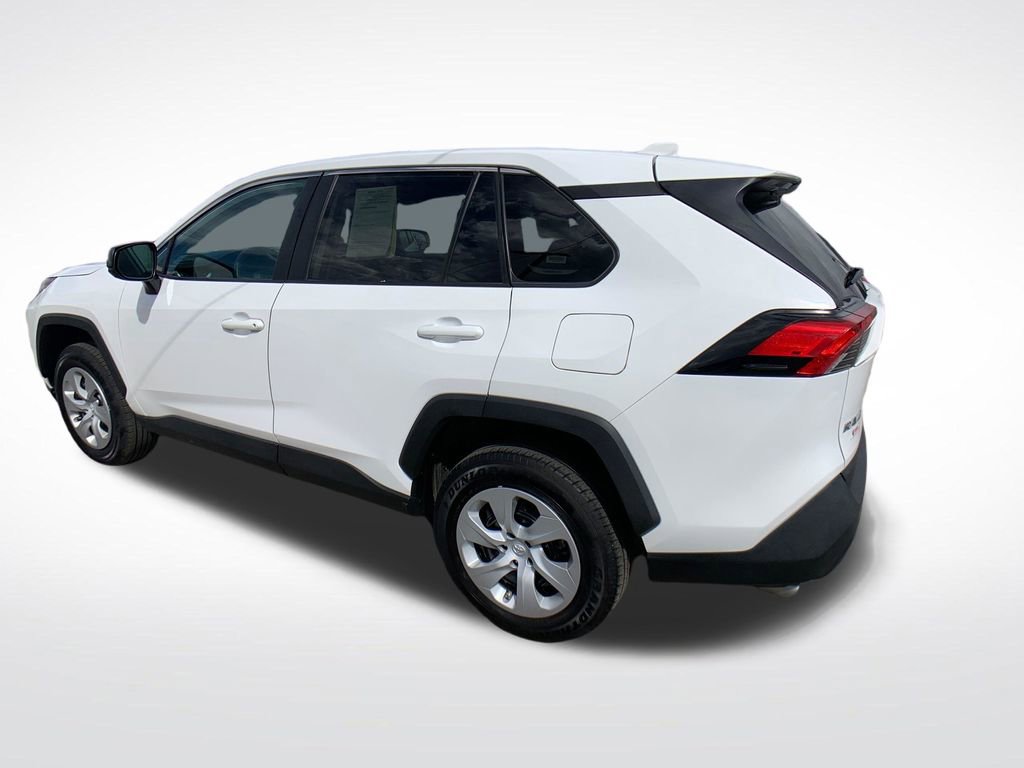 Used 2024 Toyota RAV4 LE image 3