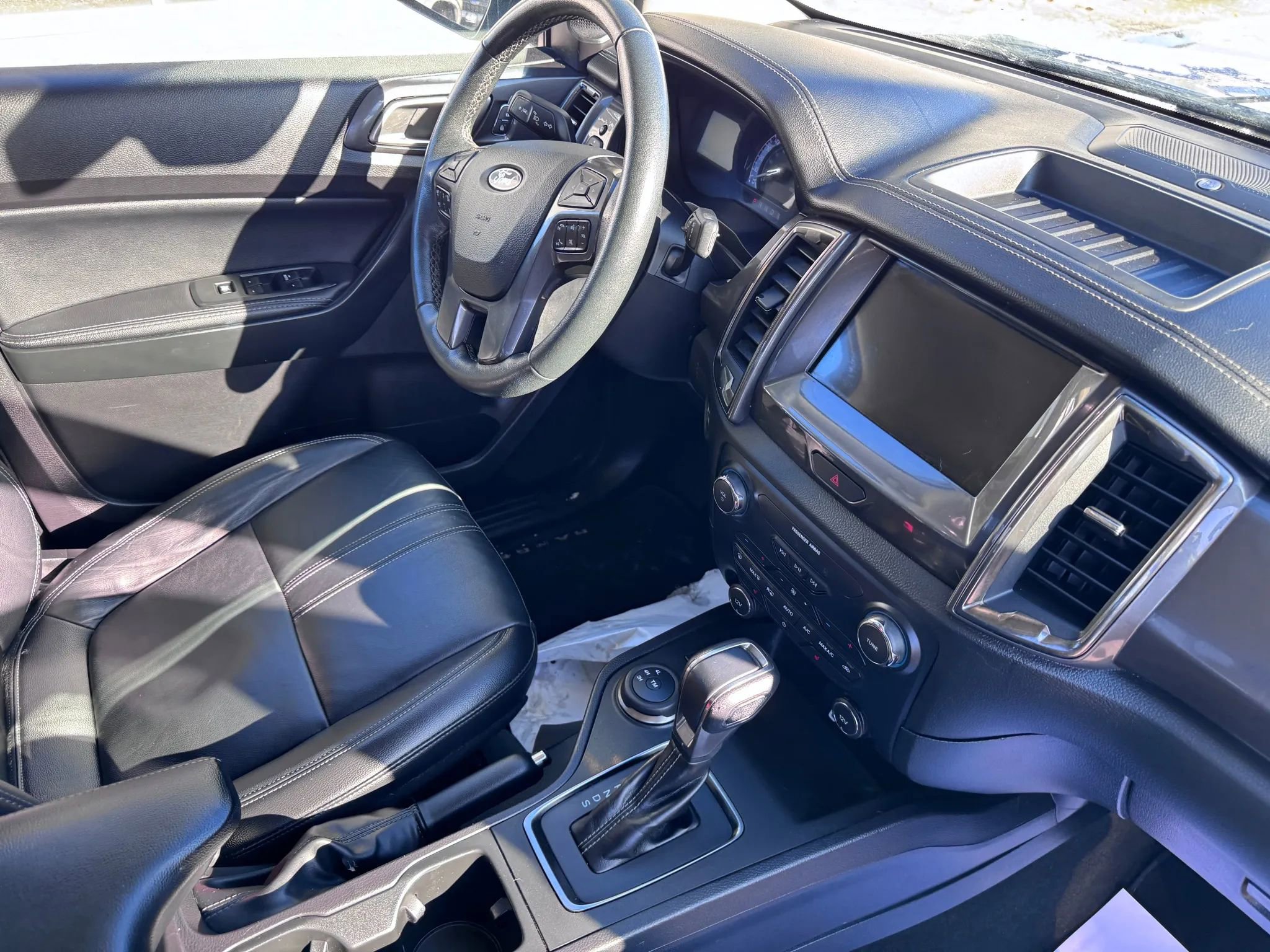 Used 2019 Ford Ranger Lariat w/ Equipment Group 501A Mid image 16