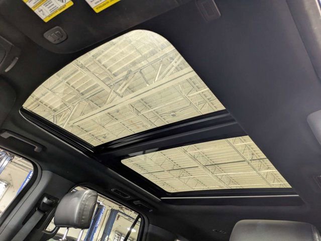 Used 2019 Ford Expedition Limited w/ Equipment Group 301A RWD image 23