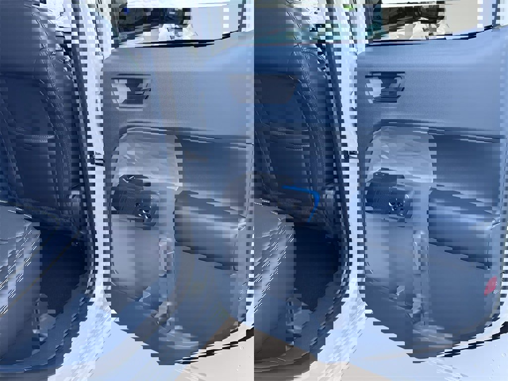 New 2026 Ford Maverick Lobo image 29