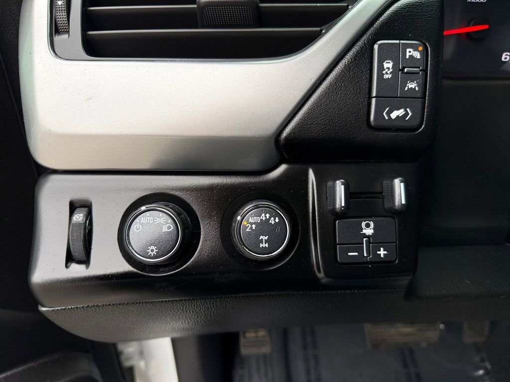 Used 2020 Chevrolet Tahoe LS AWD/4WD image 23