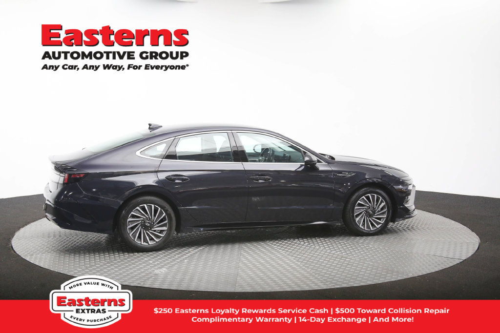Used 2024 Hyundai Sonata SEL FWD image 44