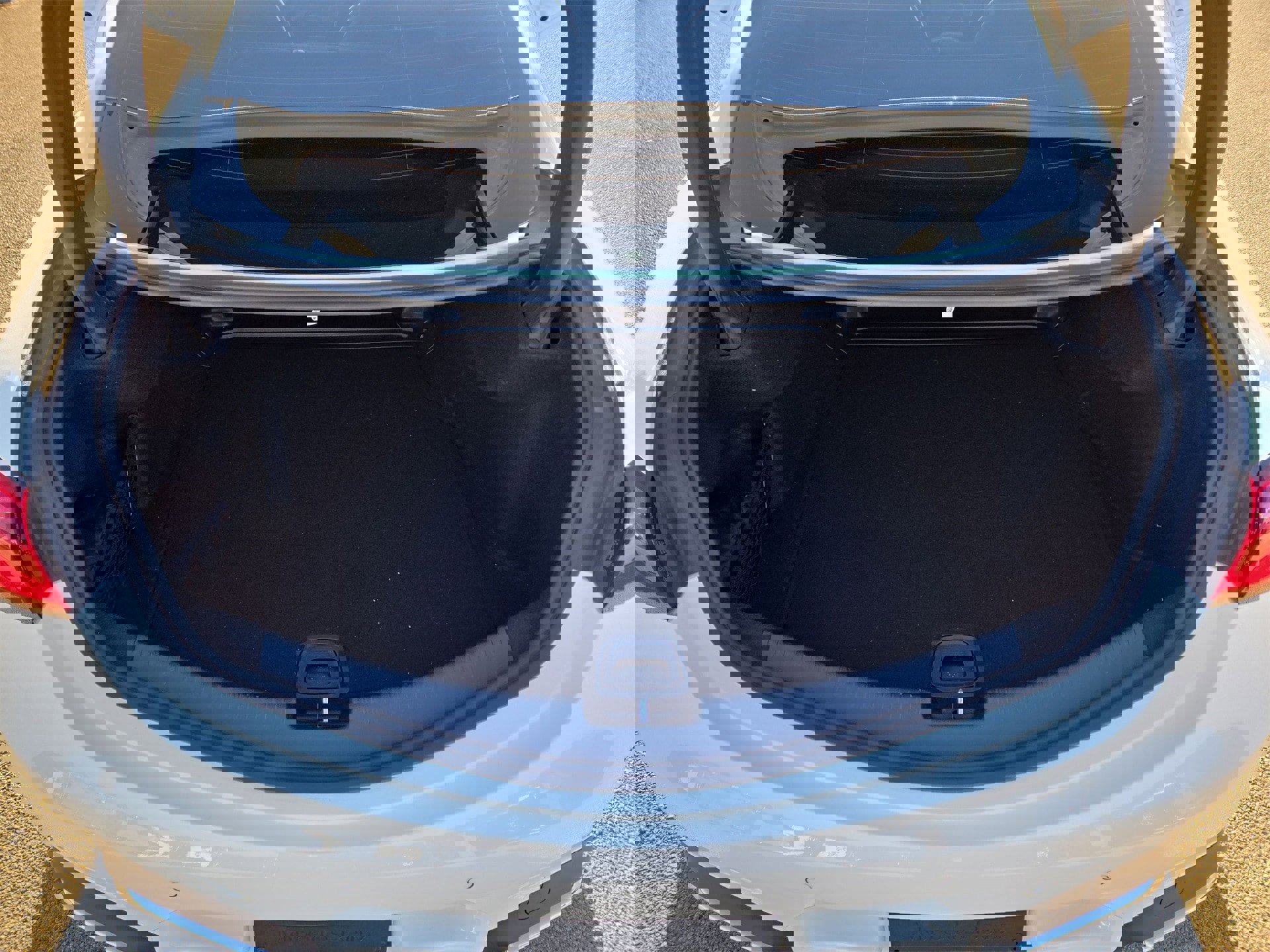 Used 2024 Mercedes-Benz CLE 450 4MATIC Coupe image 12