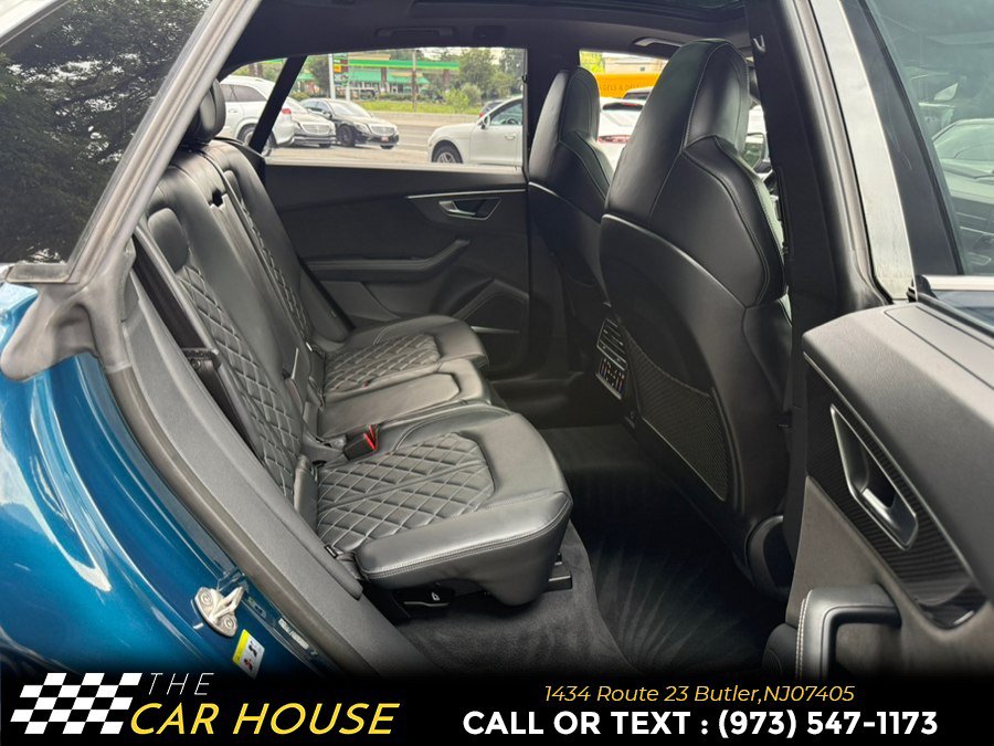 Used 2022 Audi SQ8 Prestige AWD/4WD image 25