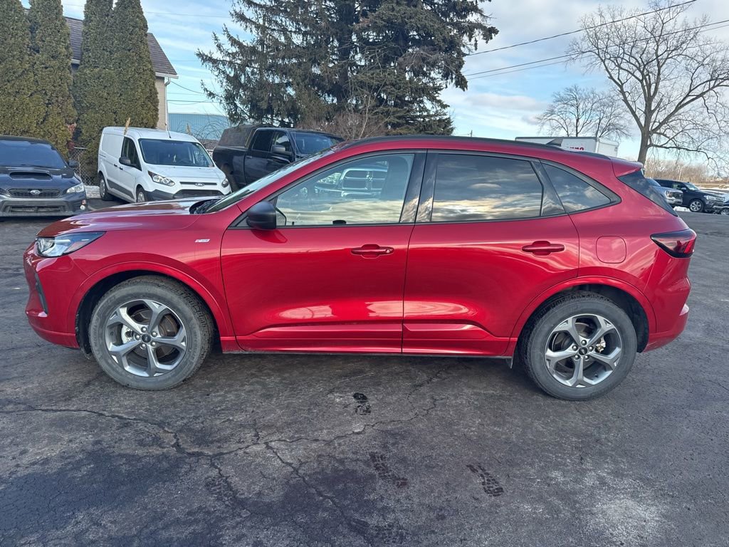 Certified 2023 Ford Escape ST-Line w/ Tech Pack #1 image 13