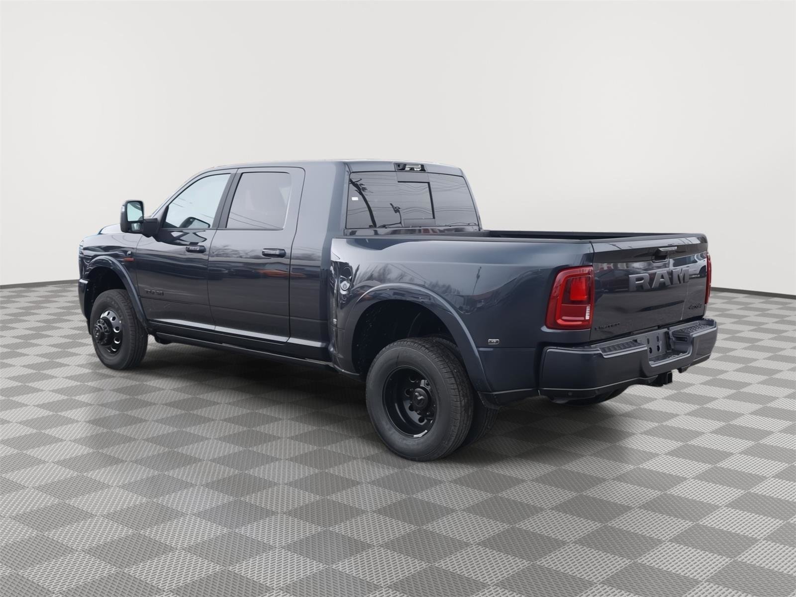 New 2026 RAM 3500 Limited image 8