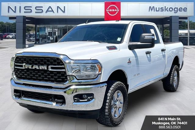 Used 2024 RAM 2500 Big Horn w/ Off Road Package AWD/4WD image 3