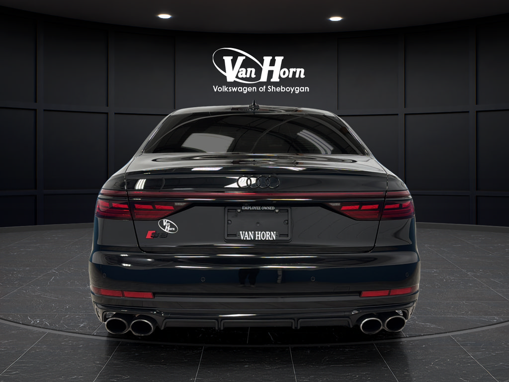 Used 2024 Audi S8 w/ S8 Comfort Plus Package AWD/4WD image 6