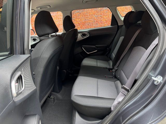 Used 2023 Kia Soul LX w/ LX Technology Package image 24