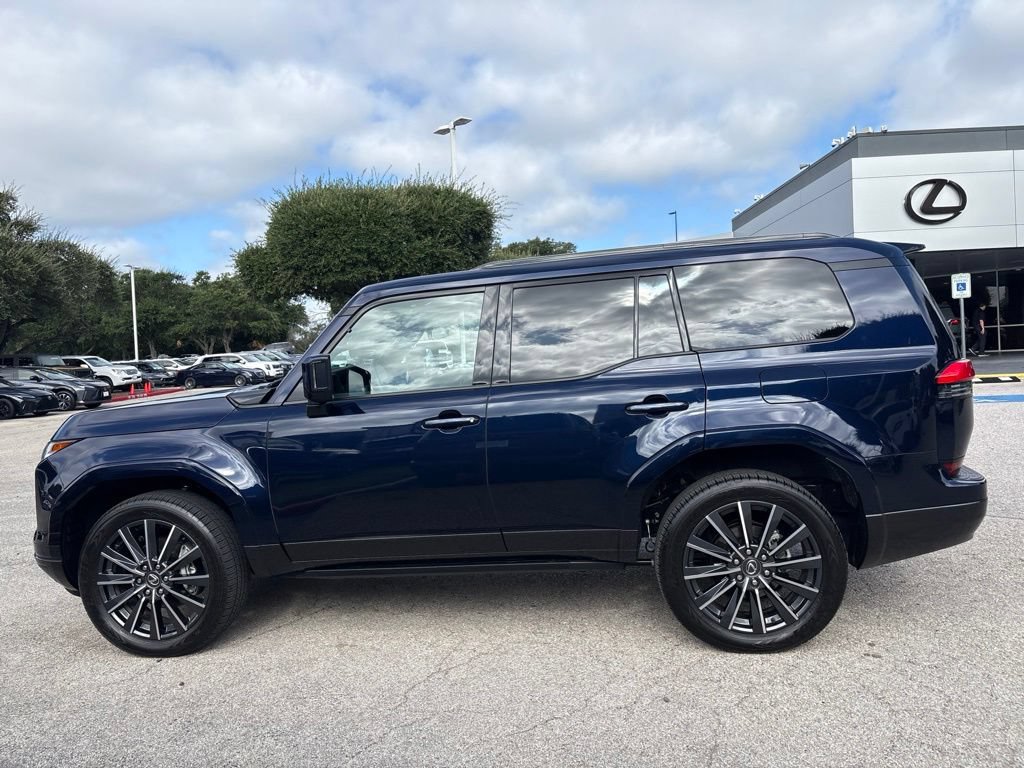Certified 2025 Lexus GX 550 w/ Accessory Package (2T) AWD/4WD image 2