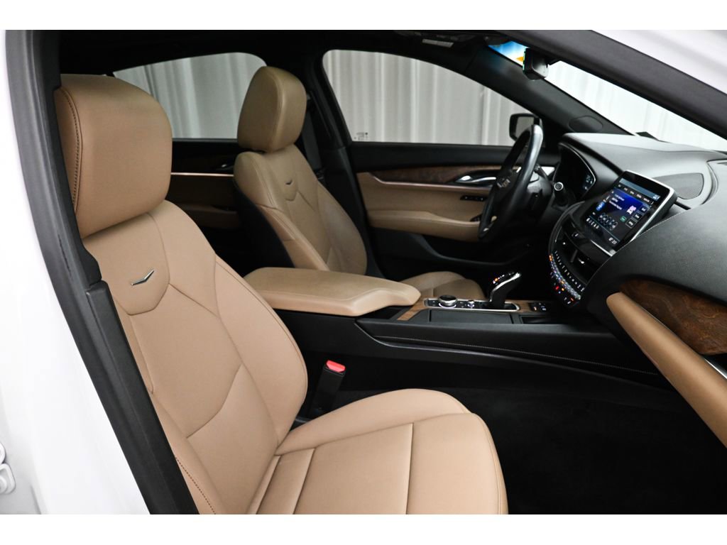 Used 2024 Cadillac CT5 Premium Luxury RWD image 18