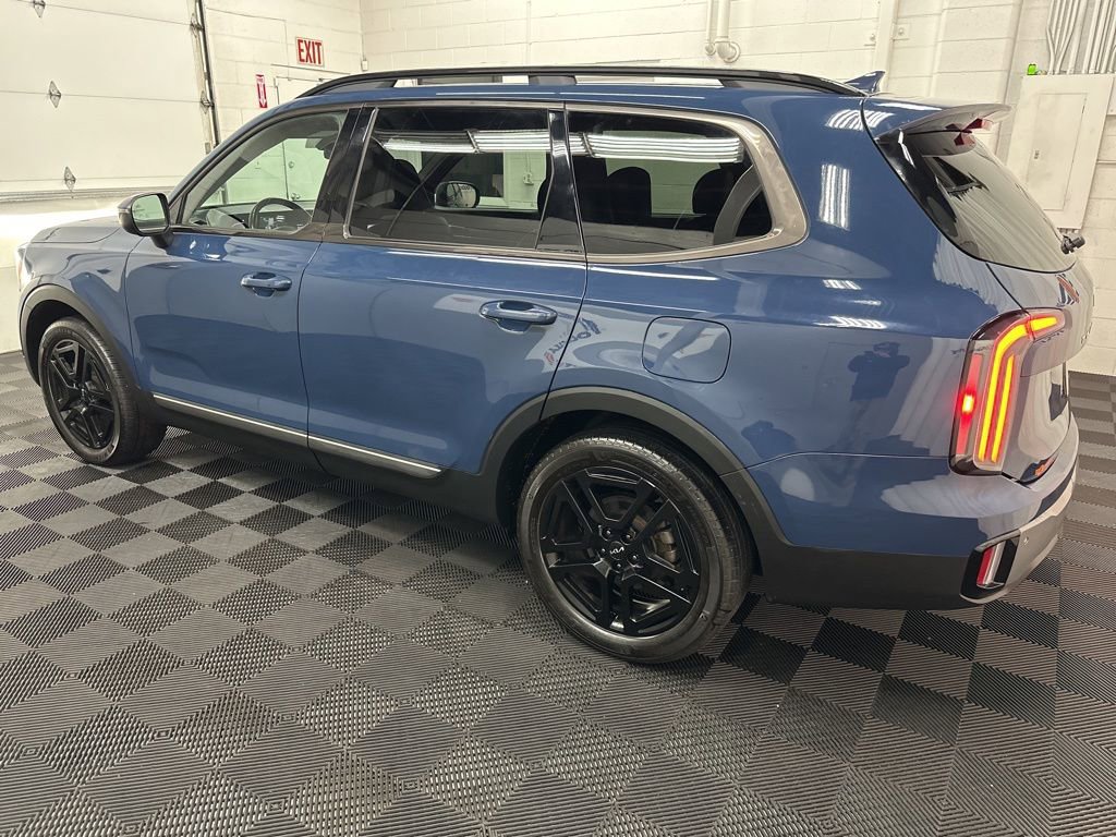 Used 2023 Kia Telluride EX X-Line AWD/4WD image 7