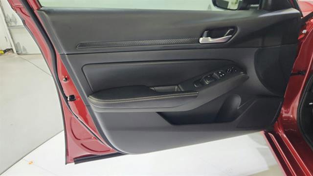 Certified 2024 Nissan Altima 2.5 SV FWD image 24