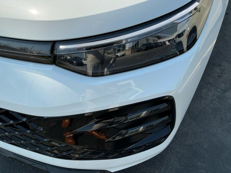 New 2026 Volkswagen Tiguan SE R-Line FWD image 25