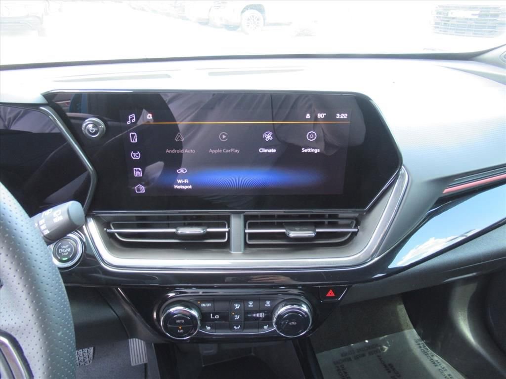 Used 2025 Chevrolet Trax RS image 22