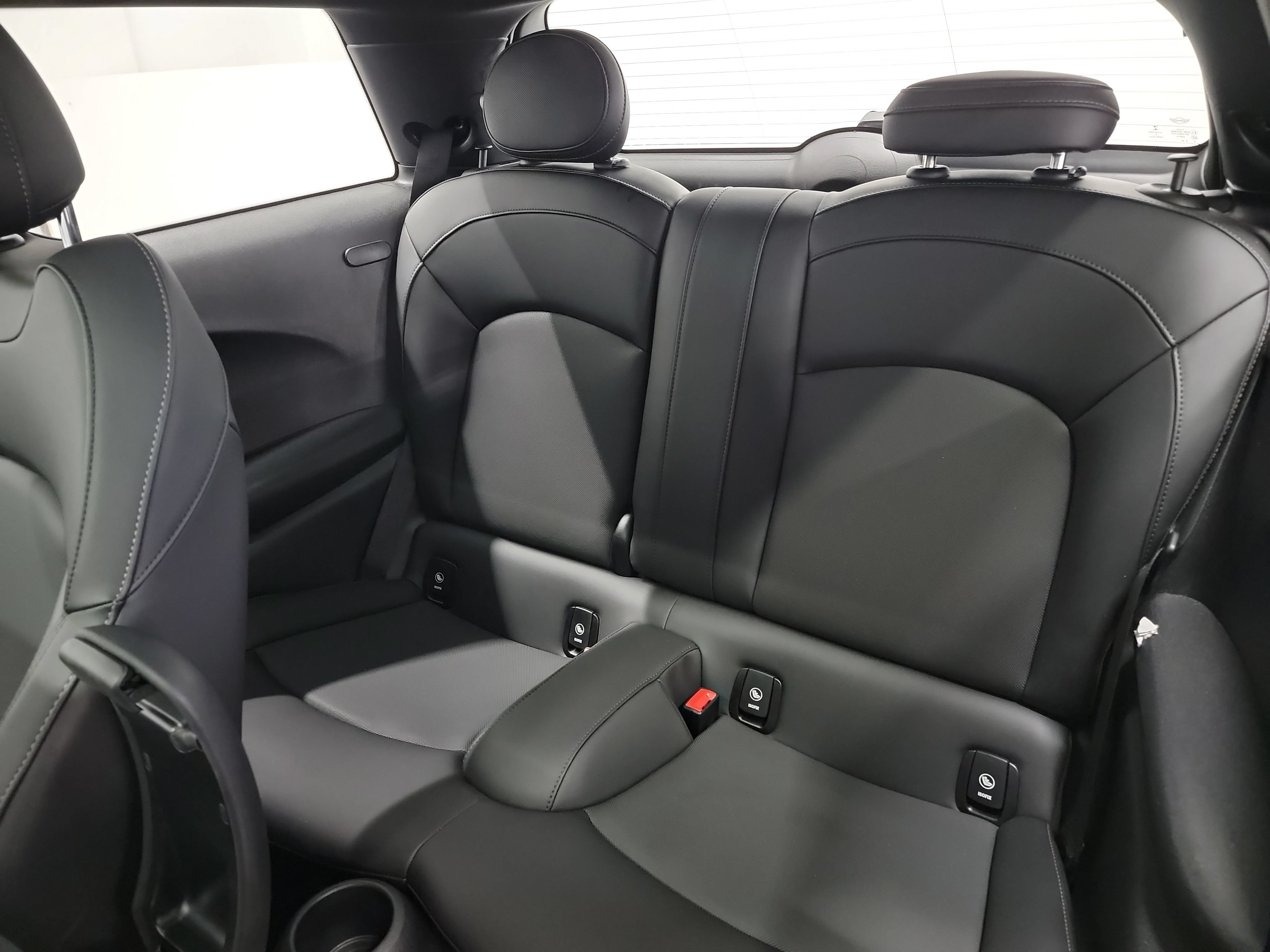 Used 2022 MINI Cooper S FWD image 28