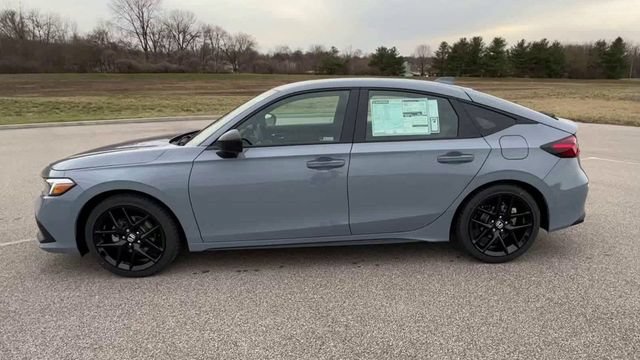Used 2023 Honda Civic Sport image 5