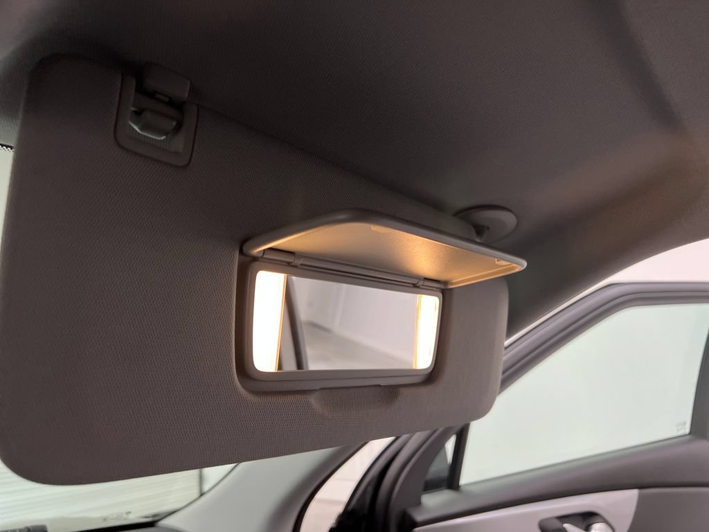 Used 2025 Chevrolet Blazer LT FWD image 67