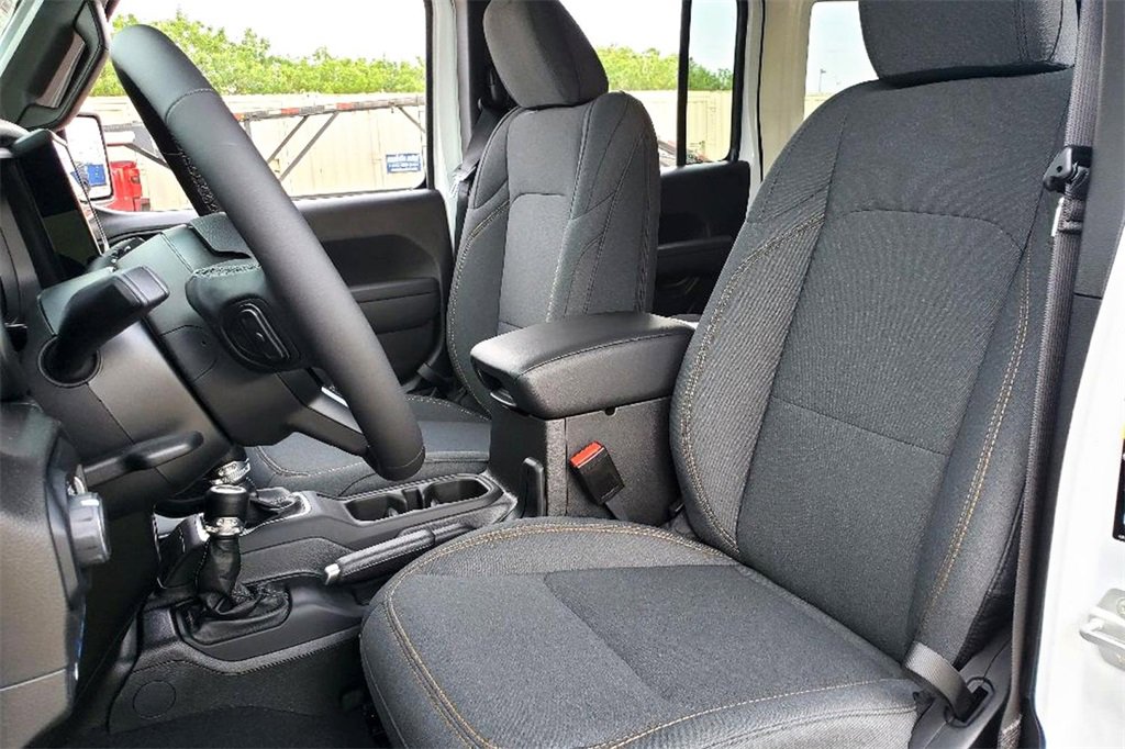 New 2025 Jeep Wrangler Unlimited Sport S 4xe w/ Convenience Group image 8