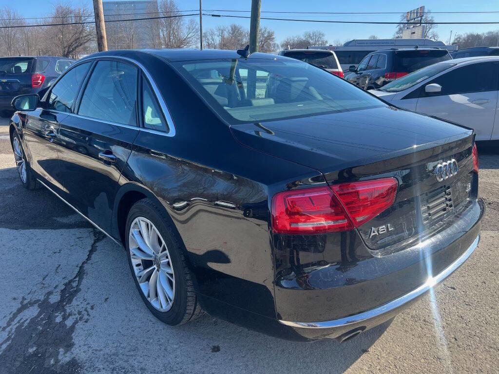 Used 2012 Audi A8 L 4.2 image 6