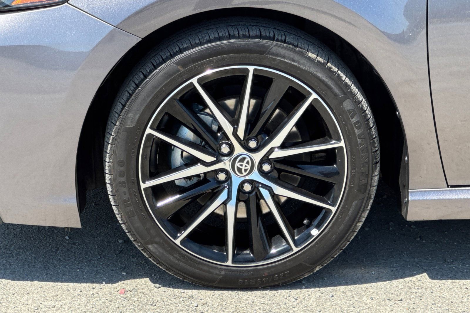 Used 2024 Toyota Camry SE FWD image 31